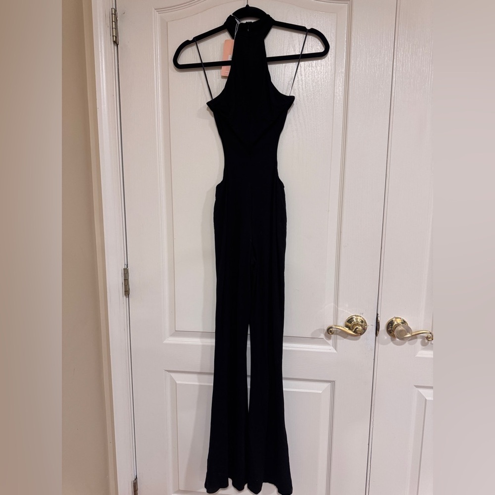 NWT THATSSOFETCH black halter cutout jumpsuit - Picture 2 of 6